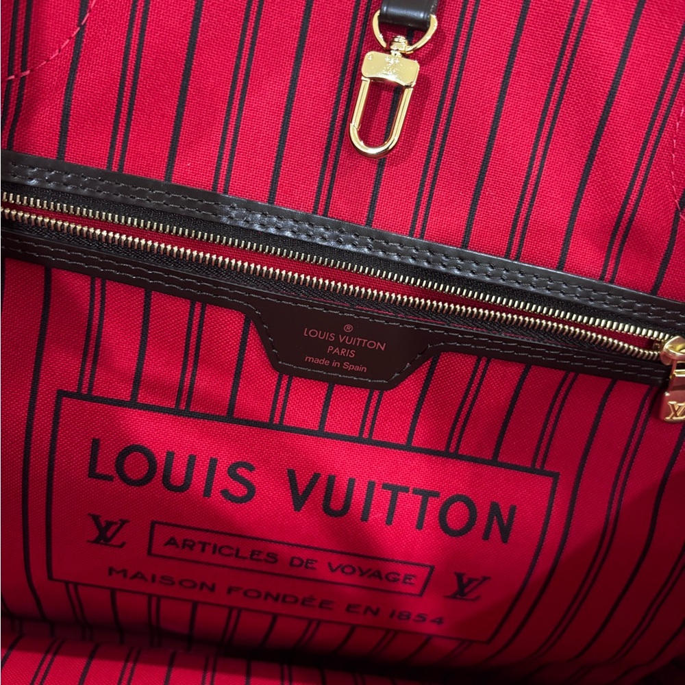 Authentic Louis Vuitton Neverful - Picture 7 of 12